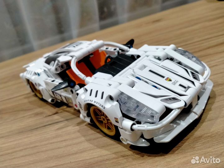 Lego автомобиль