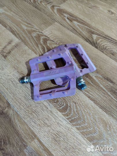 Педали бмх HT