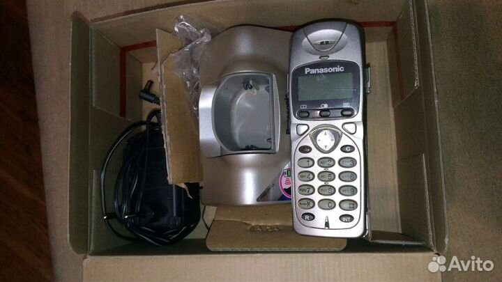 Телефон Panasonic стационарный