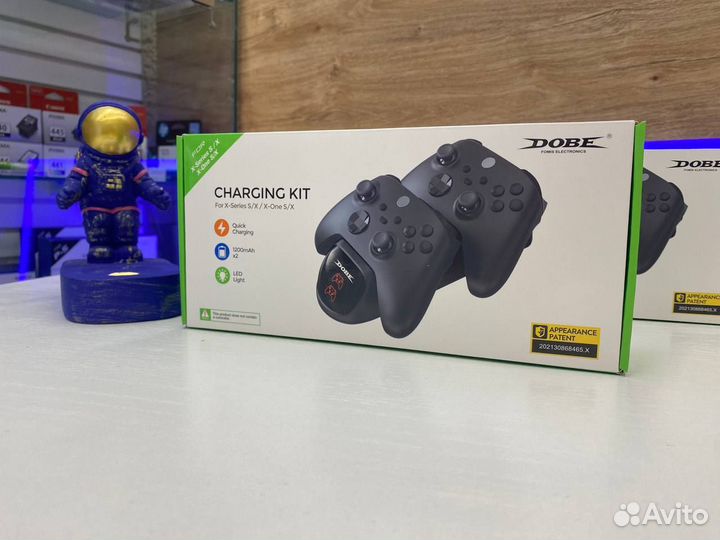 Док станция Dobe с аккумуляторами Xbox One Series