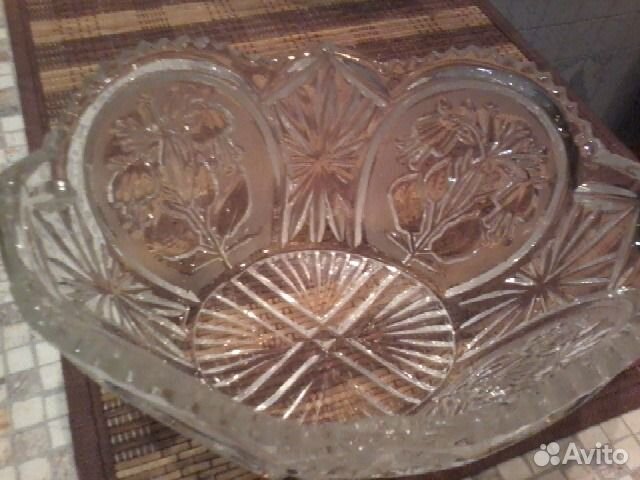 Вазы,фужеры,салатник (хрусталь)