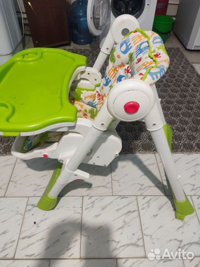 Стульчик для кормления