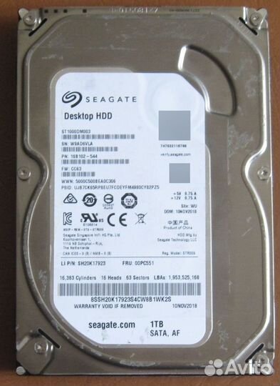 Seagate Desktop HDD 1 Тб ST1000DM003