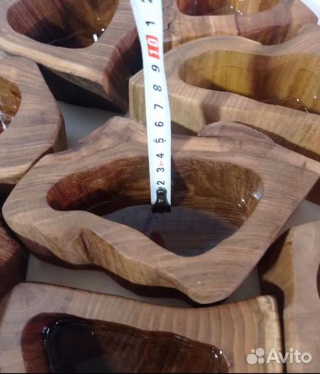 Подсвечник из дерева