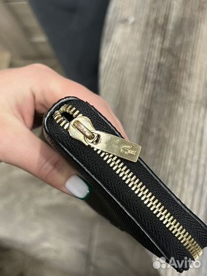 Кошелек женский lacoste