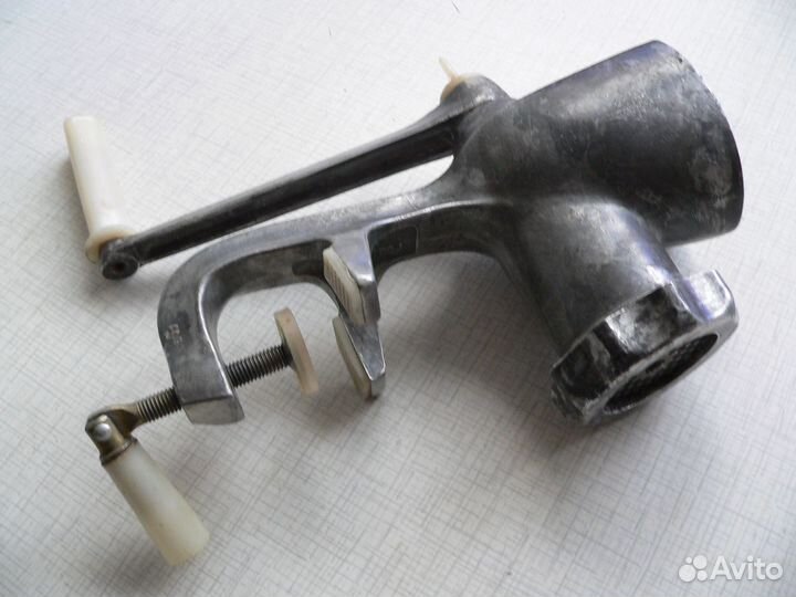 Мясорубка ручная бытовая алюминиевая сделана РСФСР