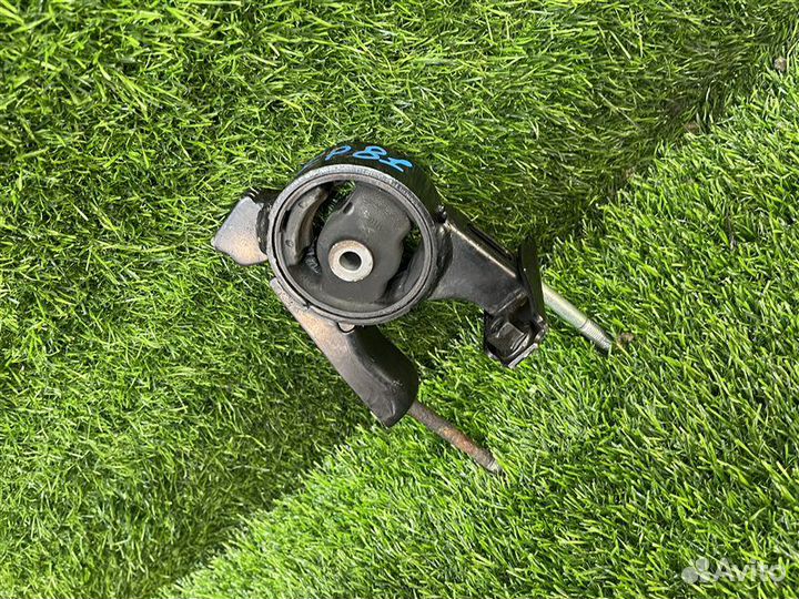 Подушка двигателя задняя Toyota Sienta NCP81 1nzfe