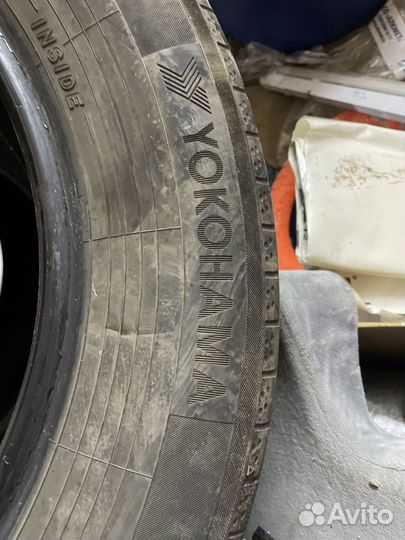 Yokohama BluEarth AE50 215/65 R17