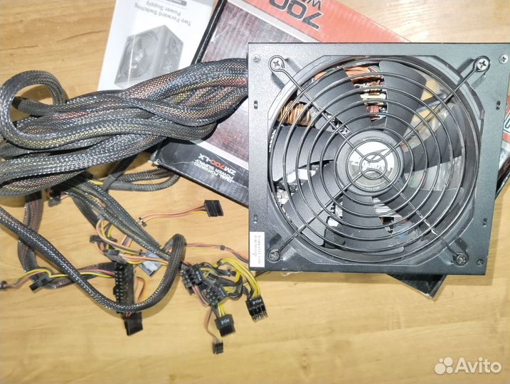 Блок питания zalman zm700lx