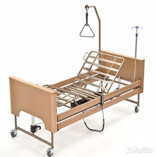 Медицинская кровать функциональная