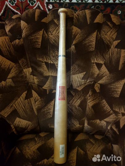 Бейсбольная бита