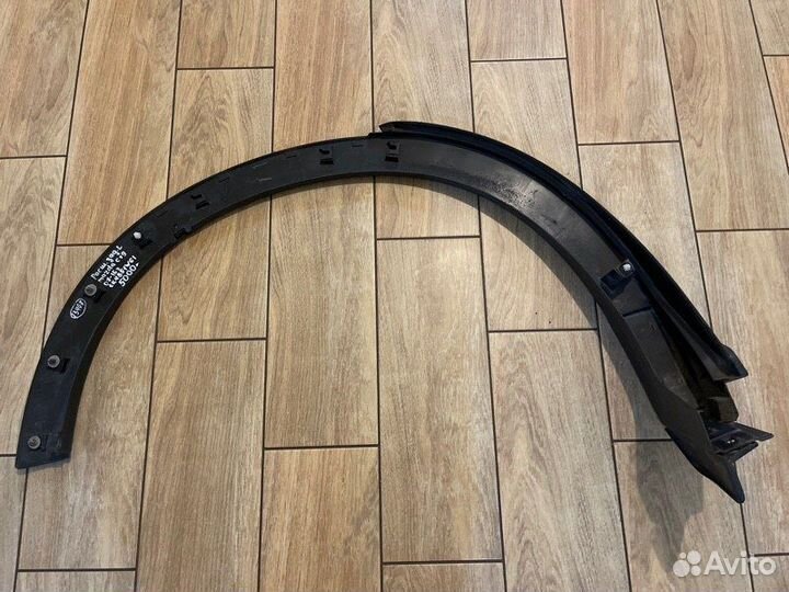 Накладка крыла задняя левая Mazda Cx9 С 2007 По