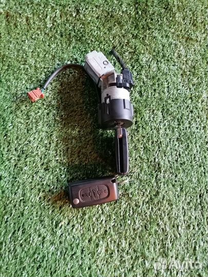 Замок зажигания 36410600 Peugeot 207 308 T7W5F02 W