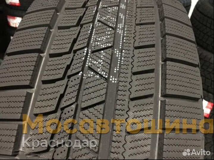 Firemax FM805 235/45 R18 98V