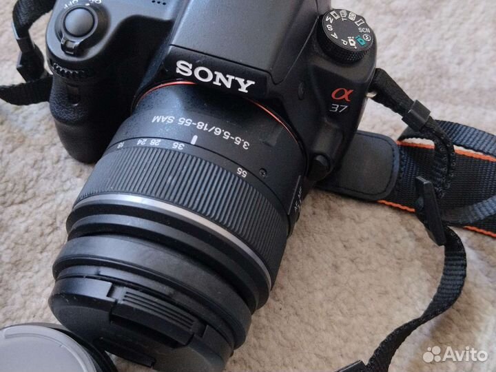 Цифровой фотоаппарат Sony SLT-A37