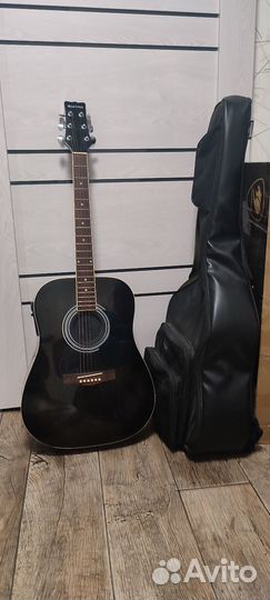Электроакустическая гитара Martinez