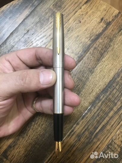 Перьевая ручка parker