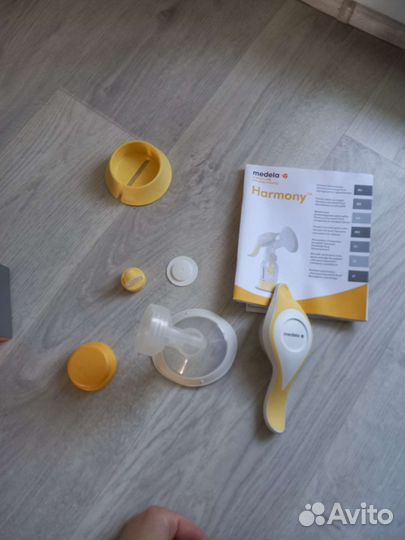 Молокоотсос medela