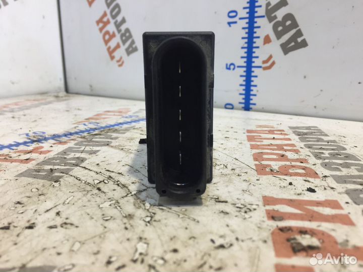 Шкода Октавия Блок управления бензонасосом