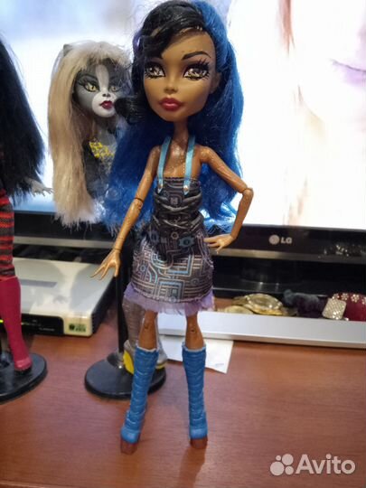 Кукла монстер хай