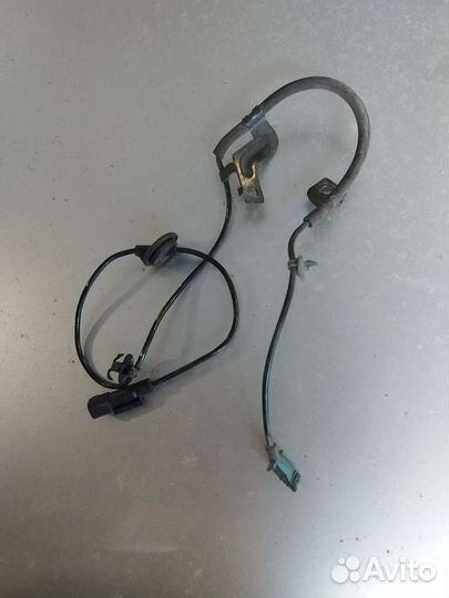 Задние ступицы,датчики absMitsubishi outlander xl