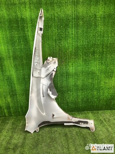 Крыло переднее левое mazda atenza