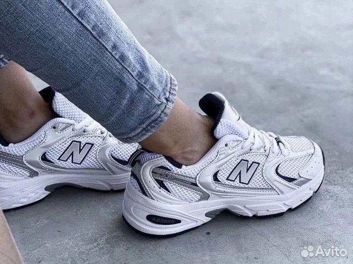 Кроссовки женские new balance