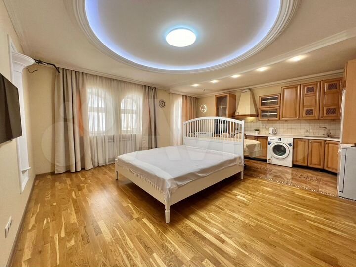 3-к. квартира, 90 м², 7/10 эт.