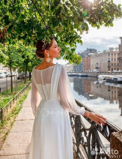 Свадебное платье прямое Новое