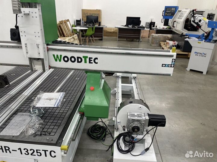 Станок фрезерный с чпу Woodtec HR-1325tс