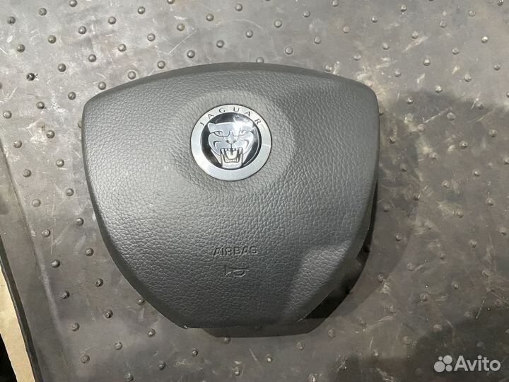 Airbag подушка безопасности в руль jaguar XF