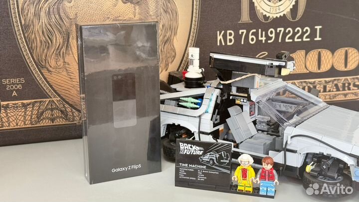 Samsung Galaxy Z Flip5, 8/256 ГБ