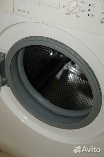 Стиральная машина Bosch WFH 2061