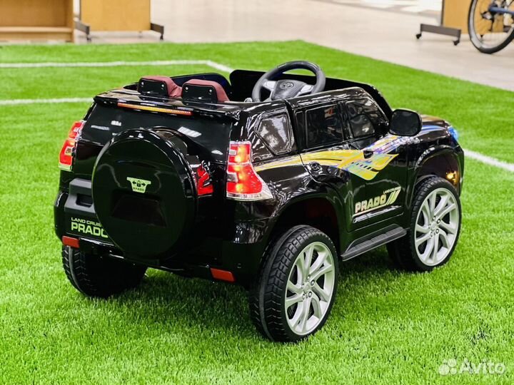 Детский электромобиль Toyota Prado черный
