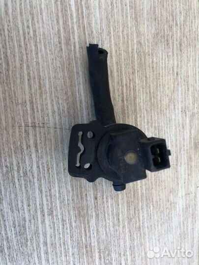 Клапан вентиляции картерных газов