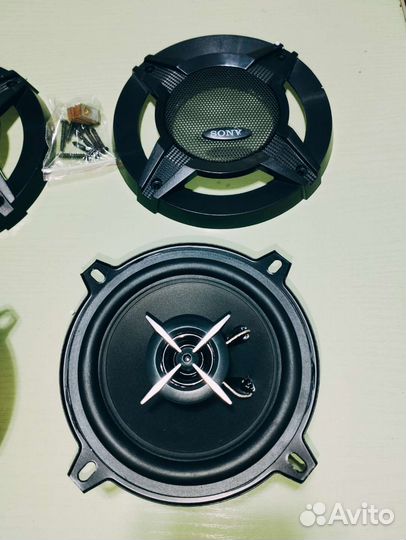 Динамики Sony 13 см