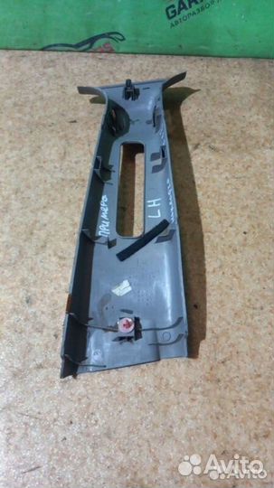 Обшивка стойки центральная лева Nissan Primera P11