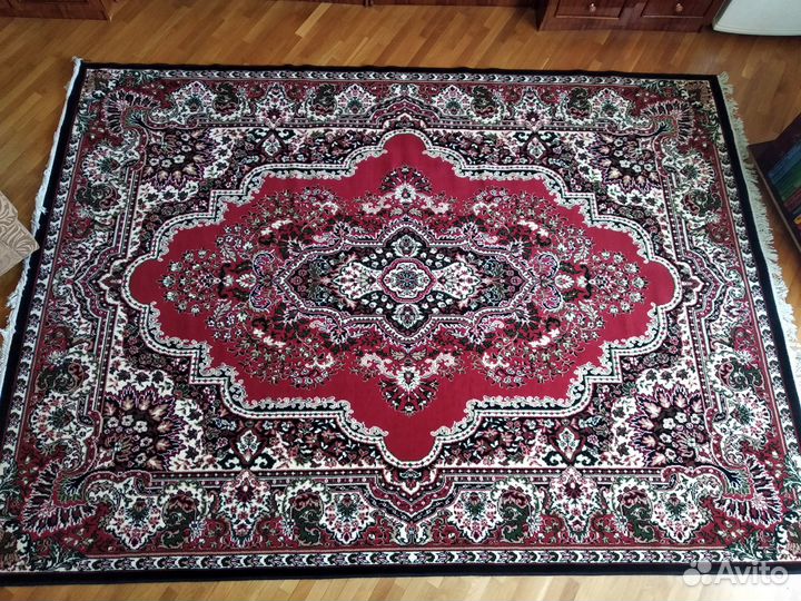 Ковер 3.3 х 2.4 метра