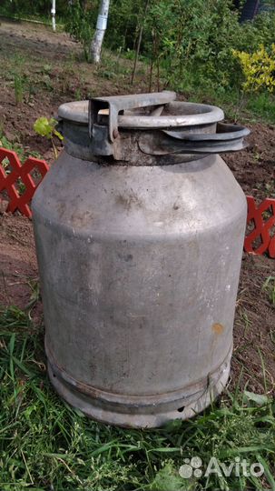 Бидон алюминиевый и бак из нержавейки