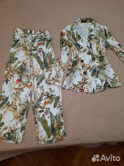 Пакет фирменных вещей