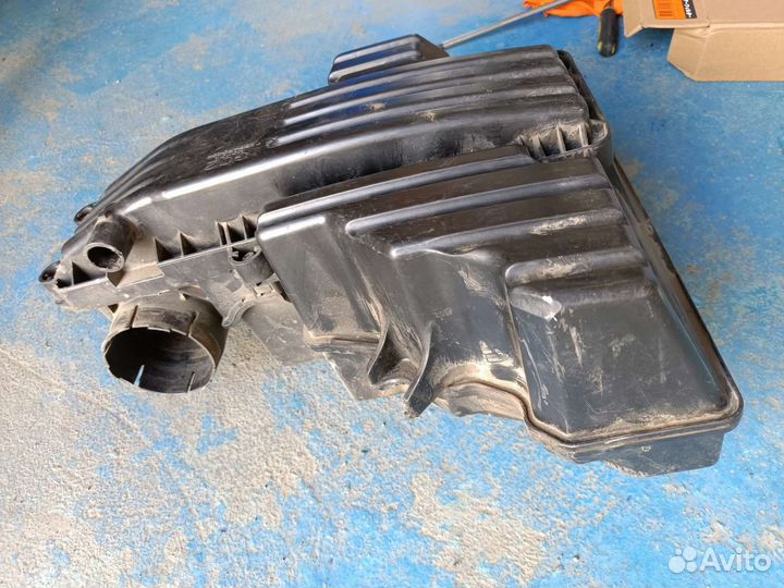 Корпус воздушного фильтра honda fit