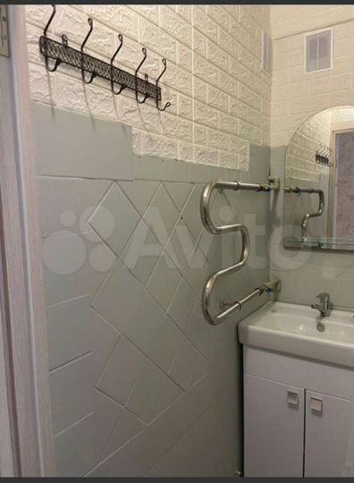 2-к. квартира, 44 м², 1/5 эт.