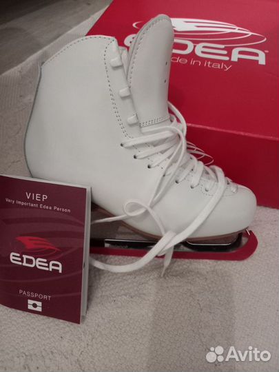 Фигурные коньки edea 260