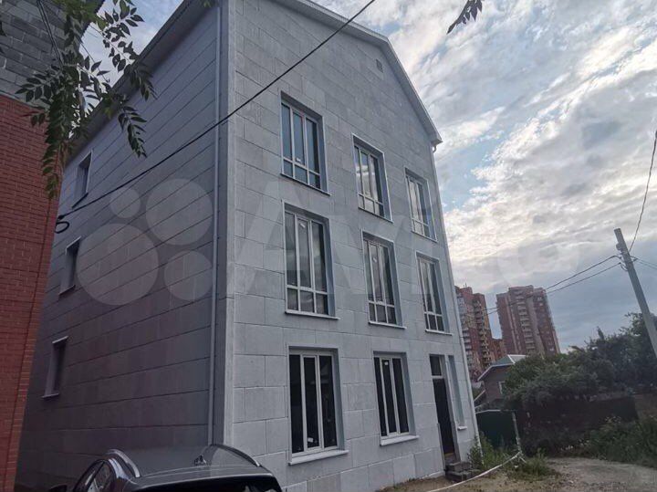 Здание свободного назначения, 854.4 м²