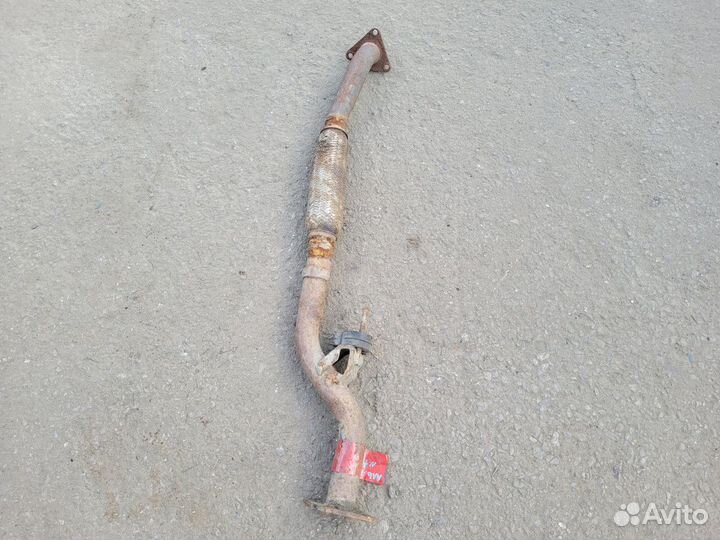 Приёмная труба глушителя на Almera N16