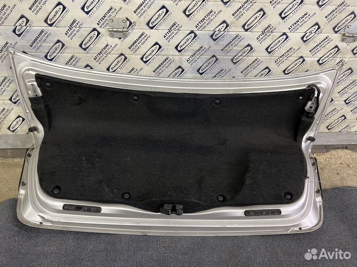 Крышка багажника сборе Хонда Civic 4D