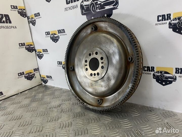 Маховик двигателя