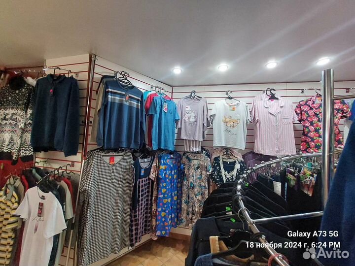 Продам готовый бизнес магазин одежды