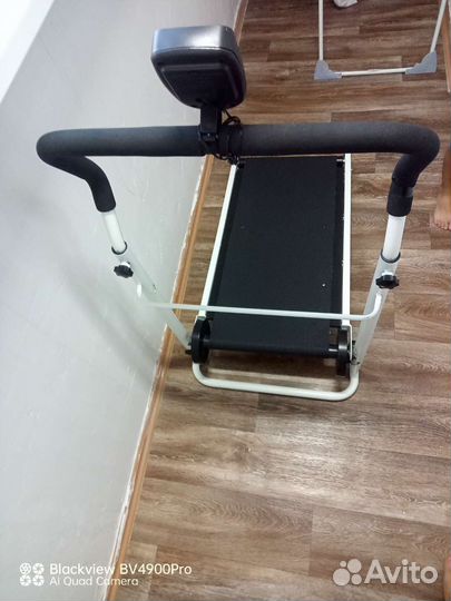 Беговая дорожка механическая