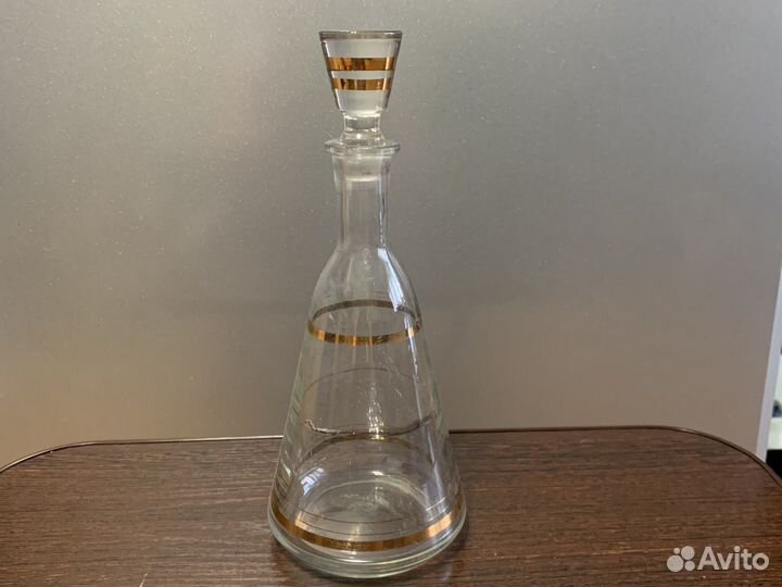 Графин, рюмки хрустальные, стеклянные